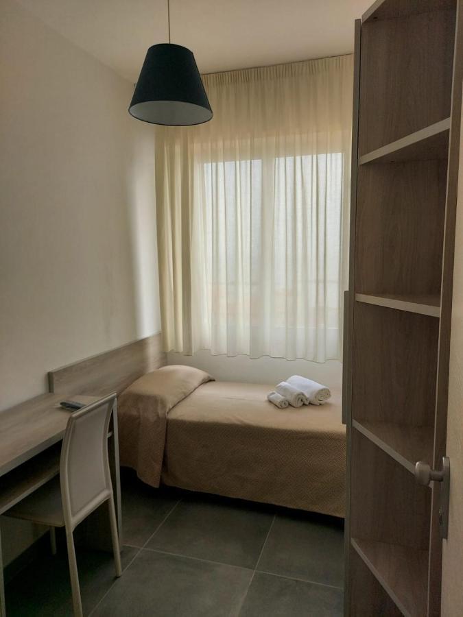 Economy Single Room