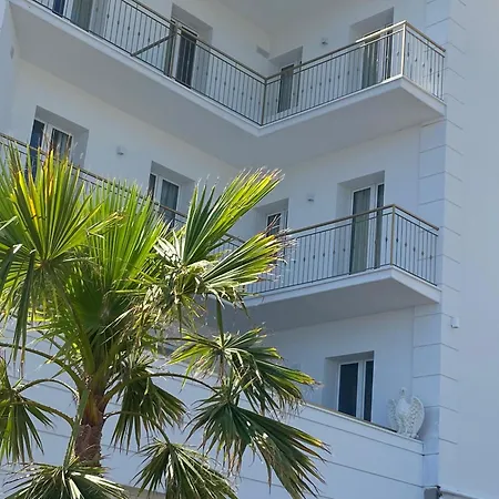 Miami Suite-3