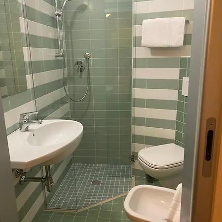 Hotel Lazzarini-2
